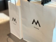 -M Stand(深圳龙岗万科广场店)