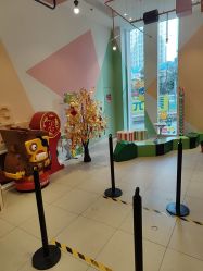 -玩元素·家庭游乐成长中心(香格里拉店)
