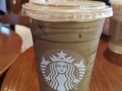 -星巴克臻选(深圳龙华红山天虹店)