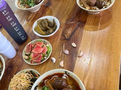 -任记七中刀削面(总店)