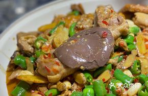 Zhu Mei Free-range Chicken