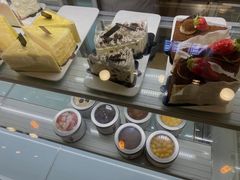 -焙丽拾光(麦凯乐直营店)