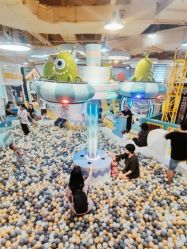 -多多淘儿童体验中心(重庆来福士店)