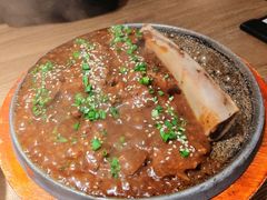 -蜜桃餐厅·伴山(湖滨商业街店)