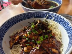 -沪西老弄堂面馆(定西路店)