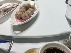 -红鼎豆捞·非遗鲍皇汤火锅(宝丰路店)