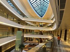 -上海滴水湖皇冠假日酒店