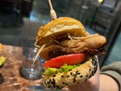 -Let'sBURGERplus·非常创意汉堡(三里屯店)