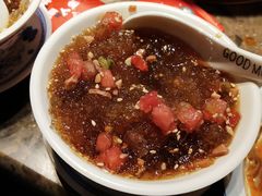 -沪小二炭火蛙锅(淮海中路美食不夜城店)