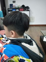-PE SALON