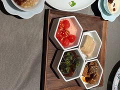 -小厨娘绣中淮扬(总统府大行宫店)