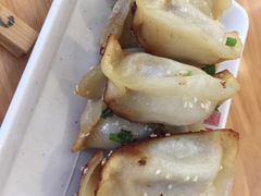 -小姜锅贴(凤凰街店)