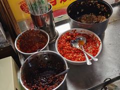 -肖娭毑老面馆(自然岭路店)