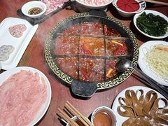 -黄家码头老火锅(解放碑旗舰店)