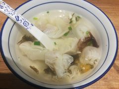 榨菜肉小馄饨-景芳周大姐(国大城市广场店)