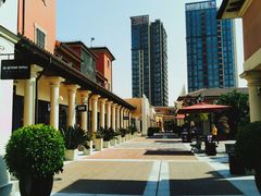 -佛罗伦萨小镇广佛名品奥特莱斯(疏港路店)