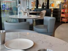 -必胜客(WOW南雄店)