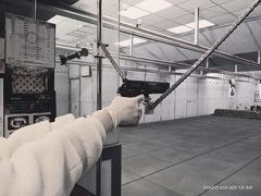 -都市枪神实弹射击俱乐部