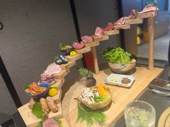 -山川小町·极番烧肉(新地假日广场店)