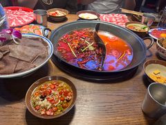 -萍姐火锅·公路夜市(武汉首店)