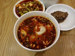-成都名小吃(成都双流国际机场店)