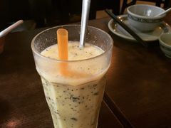 -大头虾越式风味餐厅(光明广场店)