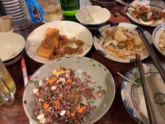 -Cuc Gach Quan Restaurant