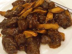 黑椒牛肉粒炒杏鲍菇-王宝和酒家(黄浦店)