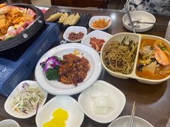 -贵宾庄炸酱面·韩式料理(高区店)