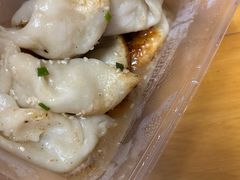 -黄阿姨锅贴大王(万航渡路店)