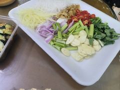 -官塘鱻鱻鱼生·潮汕生腌·砂锅粥(西马路总店)