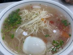 -努拉洪鸡蛋面馆