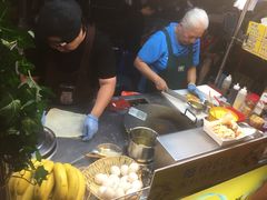 -六合夜市