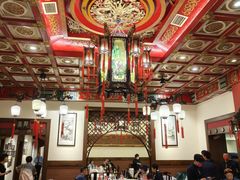 -梅龙镇酒家(南京西路总店)