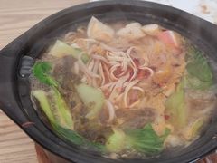 -傣家妹子过桥米线(一号店)
