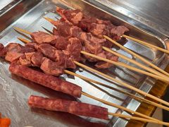 -哈尔滨小酒馆·鲜肉现穿自助烧烤(康新花园店)