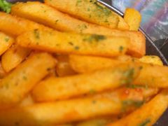 -LESCEDARS Brasserie Bistro香柏树