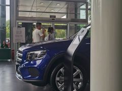 -河北盛世之星奔驰4S店(赵佗公园店)