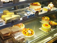 面包甜点陈列柜-长乐饼家(五羊新城店)