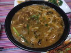 小锅米线-香巴拉云南餐厅(华莱坞店)