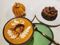 -潮一不贰·法式甜品·生日蛋糕·西式简餐(外滩店)