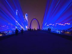 -南京眼步行桥
