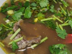 咖喱牛肉汤-父二代辣肉面·盖饭