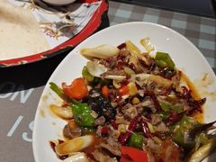 -百味地锅鸡(二店·财校分店)