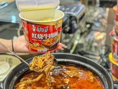 -来龍儿鲜切牛肉自助老火锅