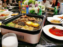 -河畔春天时尚餐厅