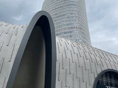 -上海尚嘉中心