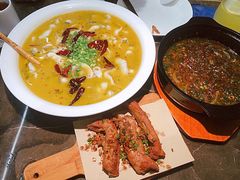 老屋招牌酸菜鱼-老屋印象川菜(世纪东方店)