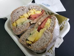 -Oasis coffee燕谷咖啡(公信店)