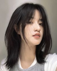 -丝语萱形象
